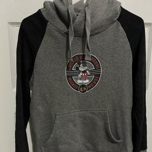 Fanatics Mickey Mouse x Chicago Blackhawks hoodie size S